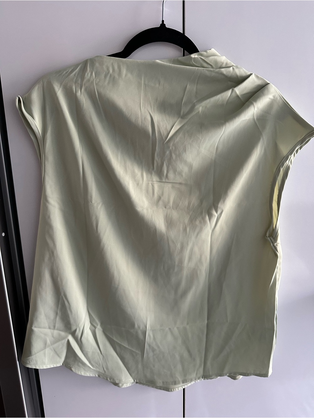 SHEIN Light Green Sleeveless Womens Top